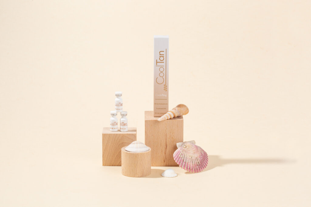 Bodegón cajas tratamiento CooLifting Bodegón cajas tratamiento CooLifting CoolShine Barcelona — Kinoki Studio