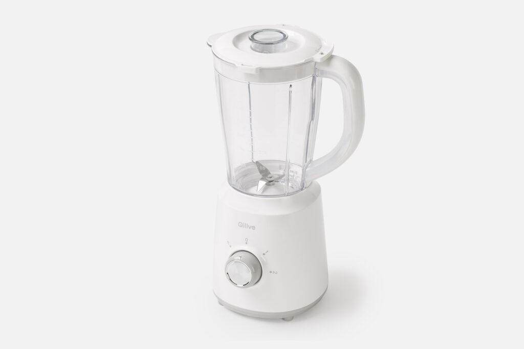 batidora Fotografía producto electrodoméstico batidora fondo blanco ecommerce